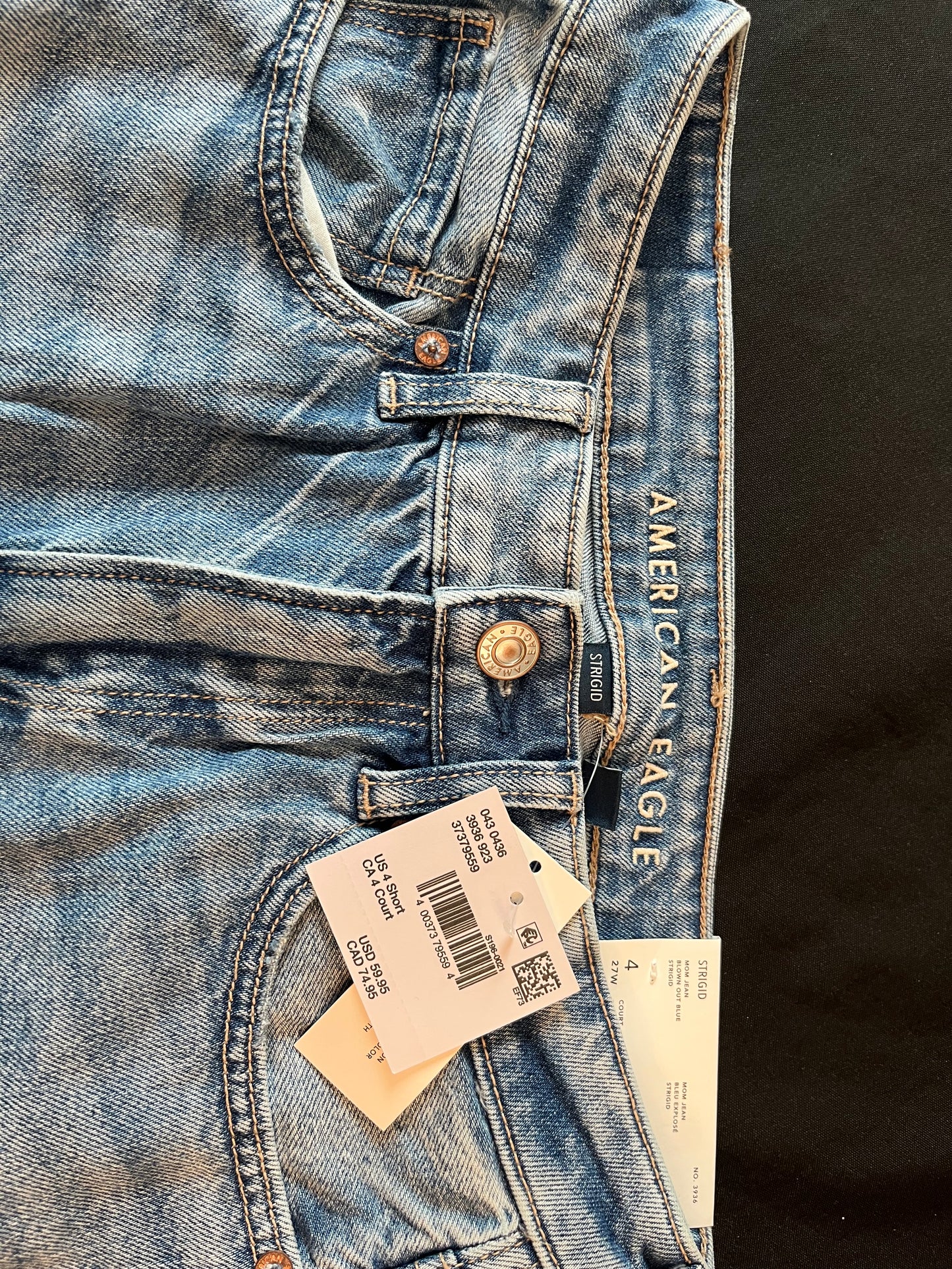 American Eagle Strigid, Mom Jeans