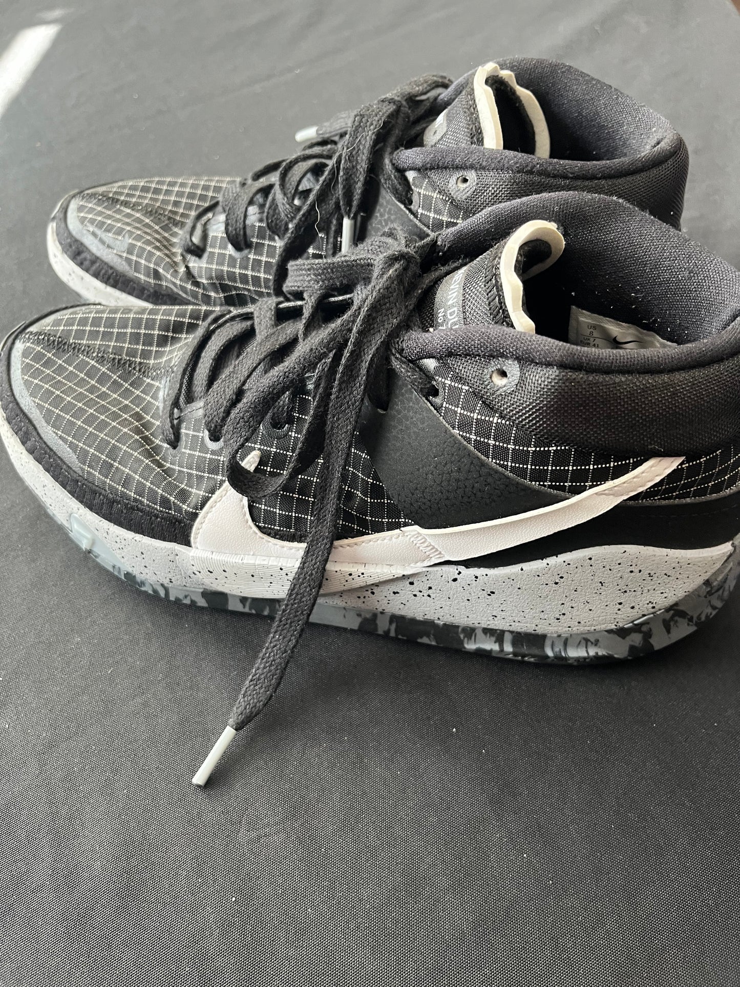 Nike Mens Shoes, KD 13 Oreo, Kevin Durant No 7, size 8