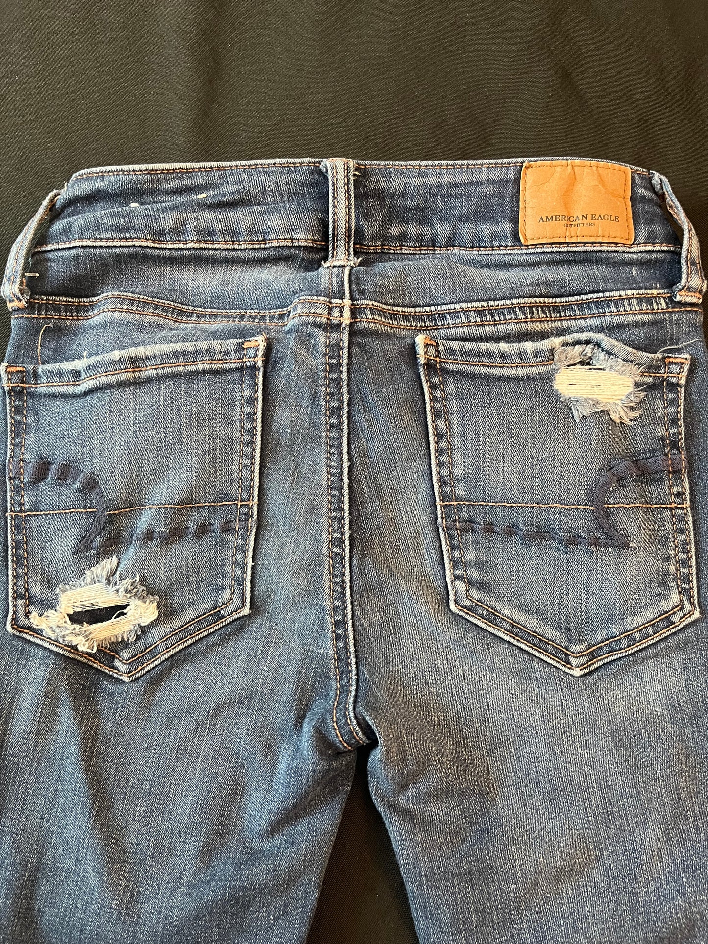 American Eagle girls jeans